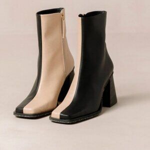 Aloha's Two Toned Boots